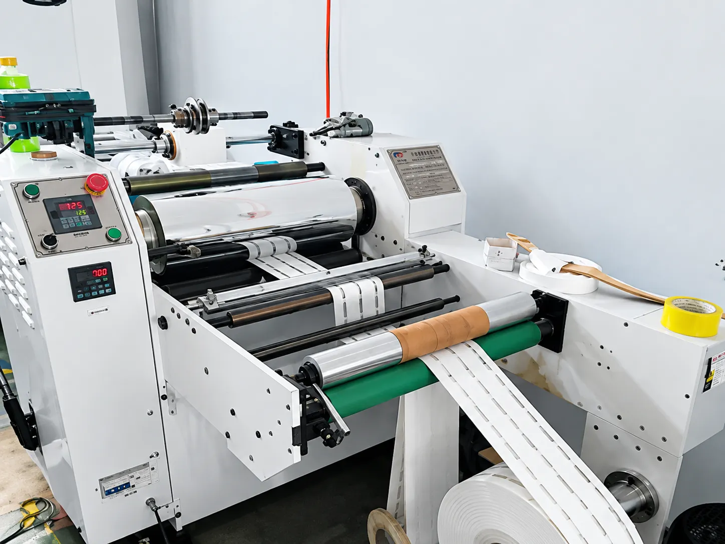 เทคโนโลยีการพิมพ์ UV Flexographic ขั้นสูงช่วยยกระดับประสิทธิภาพการผลิตฉลาก